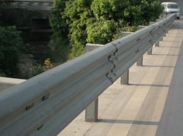 双桥三波羞羞成人漫画